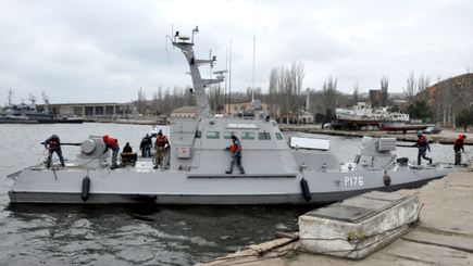 Освобожденные из плена корабли ВМС зашли в украинский порт