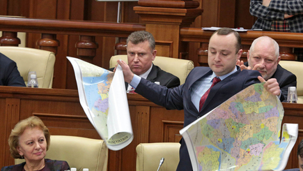 Социалисты порвали «Румынию»