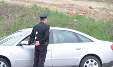 Еще двое коррупционеров попали на нары