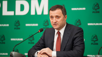 Влад Филат призывает избирателей голосовать 28 июня за кандидатов демократических партий