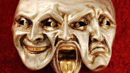 Двуликие, или Статус постоянного нейтралитета - по-русски и по-молдавски, точнее -  по-социалистически