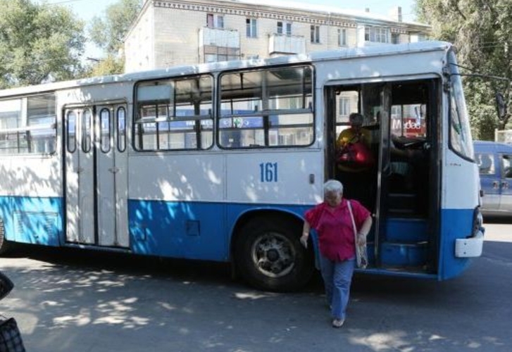 Мэрия объявила тендер на покупку или аренду ста  автобусов