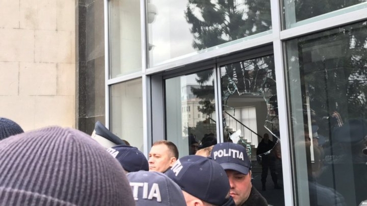 Протест на ПВНС: Отставка правительства и досрочные выборы!