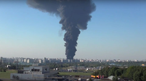 В центре Москвы загорелось здание Минобороны России