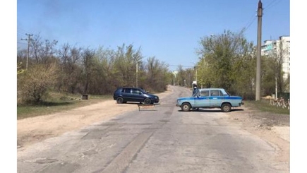 Вице-премьер по реинтеграции посетила с. Варница, где ограничено движение из-за эпидемии COVID-19