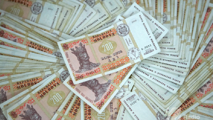 С 1 мая гарантированная минимальная зарплата составит 2610 леев