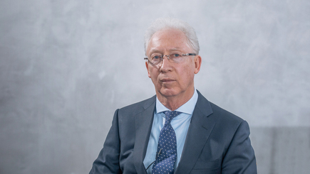 Как с колен вставали