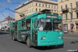 Новый троллейбус «застрял» на таможне