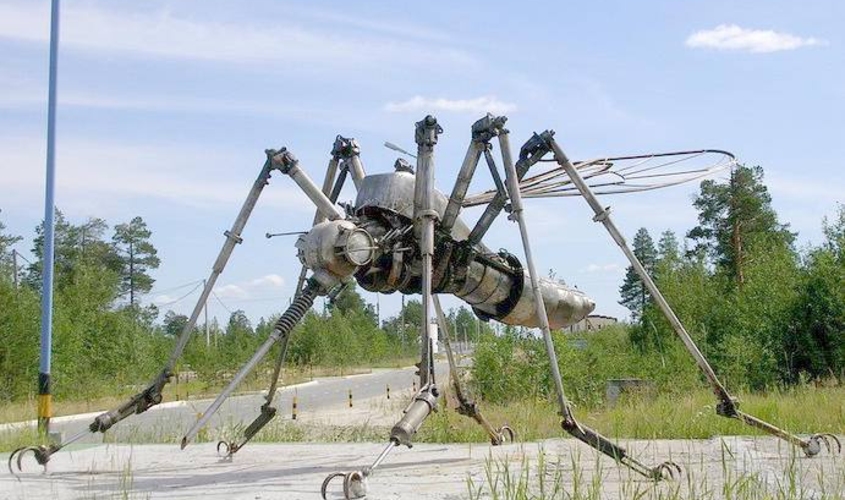 Боевой комар с головой Путина, который выпил тонны украинской крови