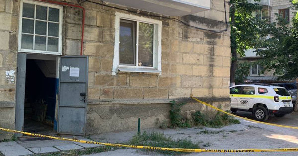 Шок: В многоэтажке взорвался снаряд. Погиб молодой парнишка