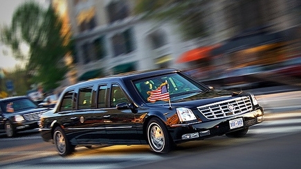 Движение пешеходов и автомобилей в день визита вице-президента США будет ограничено.