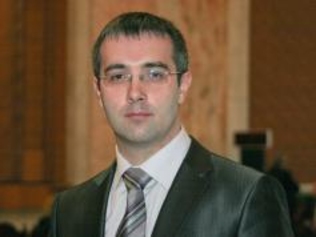 Сергей Сырбу: Будь у меня такая возможность, то покинул бы партию еще раз без единого сожаления