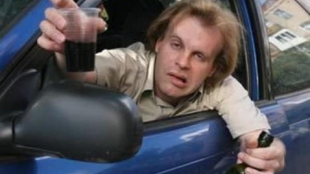 Как наказывают пьяных за рулем в разных странах