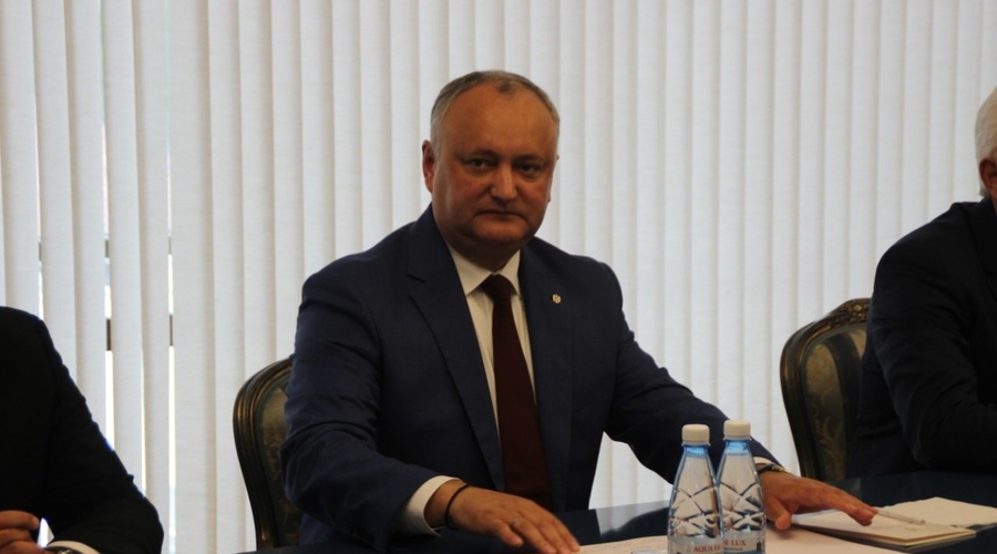 Игорь Додон призвал власть “выйти из эйфории и перестать жаловаться на тяжелое наследство предшественников”