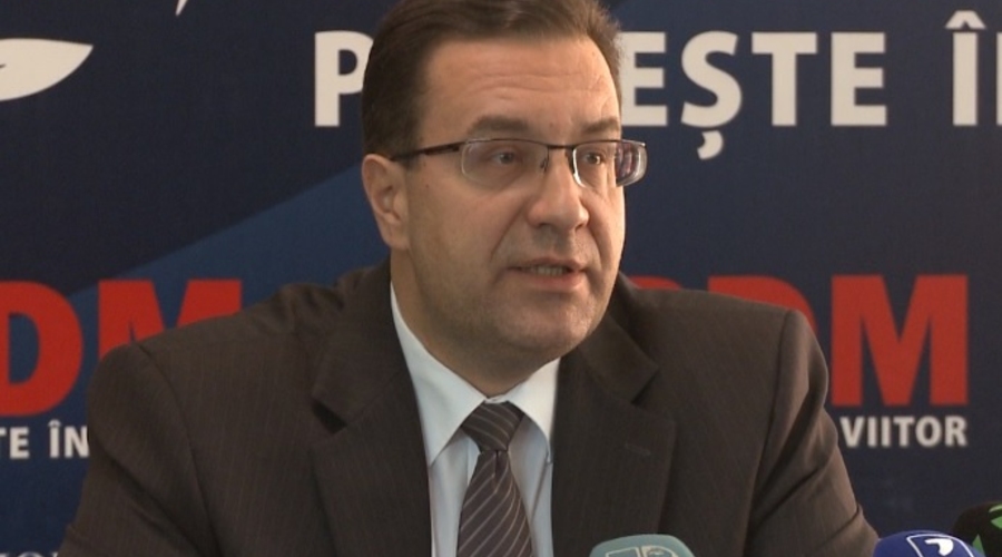 Кандидатов в избирательные списки Демпартии выберут граждане