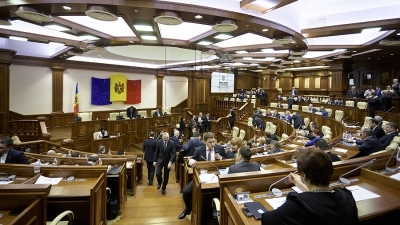 Парламент внес изменения в Кодекс о выборах