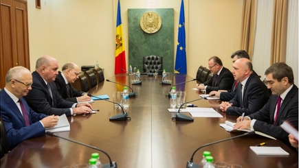 Премьер-министр Павел Филип принял заместителя министра иностранных дел Российской Федерации Григория Карасина