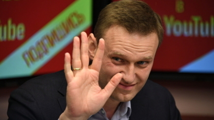 Навальный пробыл на свободе пять секунд