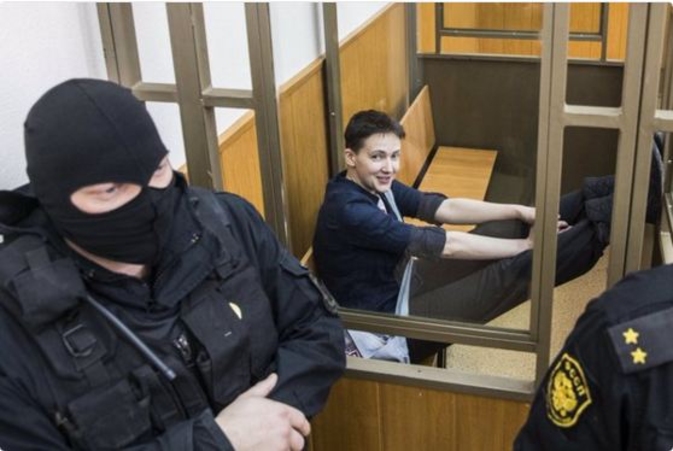 Суд в РФ приговорил Савченко к 22 годам заключения
