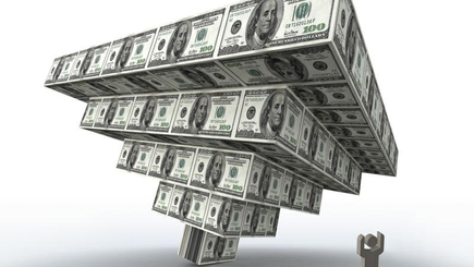 Финансовые пирамиды Европы и Америки: чья выше?