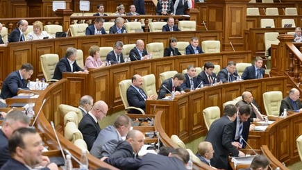 Стали известны сaмые влиятельные партии за август