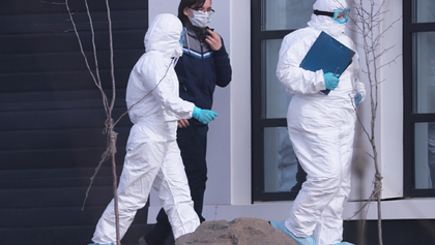 В России число заразившихся коронавирусом приблизилось к 100