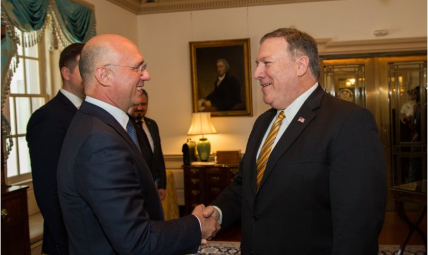 Премьер РМ провел встречу с госсекретарем США