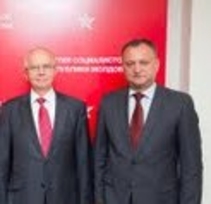 Игорь Додон встретился с послом Российской Федерации в Республике Молдова Фаритом Мухаметшиным