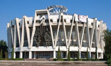 Здание кишиневского цирка попало в топ абсурдных сооружений