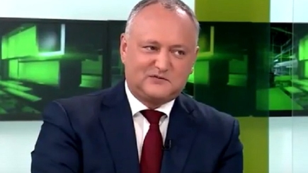 Додон нашел «лишние» три миллиарда долларов