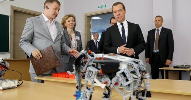 Русский робот за 12 млрд оказался игрушкой LEGO