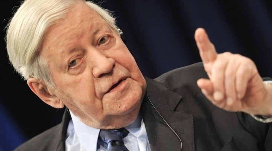 Гельмут Шмидт рассказал о риске начала Tретьей мирoвой войны