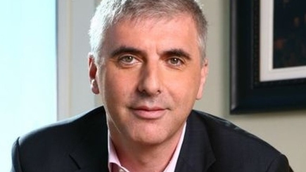 Похабный мир Славы Суркова