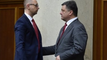 Яценюк – о необходимости создания коалиции с Порошенко до выборов