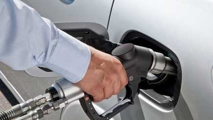 Самый крупный молдавский поставщик нефтепродуктов объявил о снижении цен на топливо