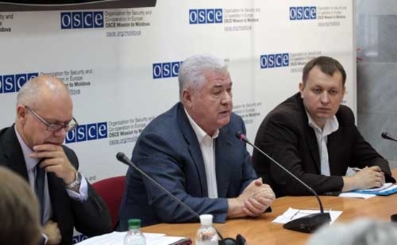 Председатель ПКРМ  Владимир Воронин встретился сегодня с послами, аккредитованными в ОБСЕ