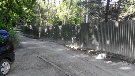 Столичные власти приостановят воздвижение жилого дома на Рышкановкe