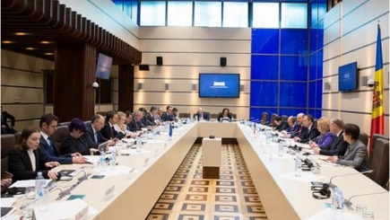 Андриан Канду провел встречу с делегацией Европарламента