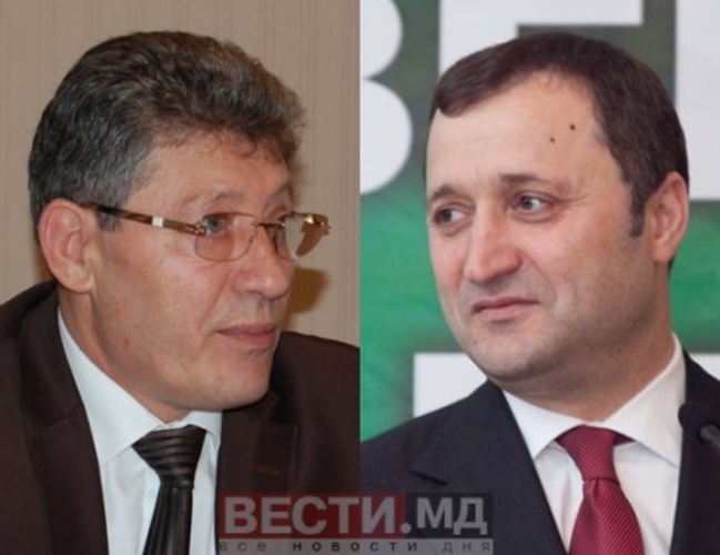 Влад Флат встретился с Михаем Гимпу. Жертв и разрушений нет…