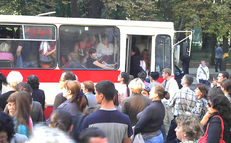 Жители Молдовы тратят больше, чем зарабатывают