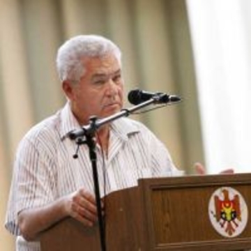 Воронин признает, что ПКРМ находится у власти и призывает граждан Молдовы к массовым протестам (текст заявления Воронина)