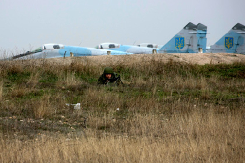 Киев приостановил полёты в зоне военных действий