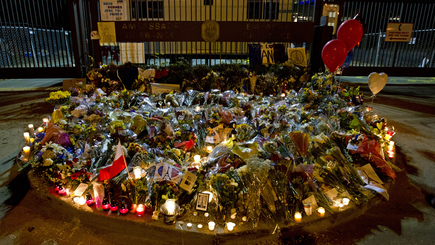 Наказание за свободу. Как в России понимают причины и последствия терактов в Париже