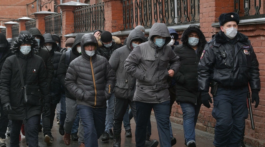 Первого октября молдаван начнут выдворять из России.