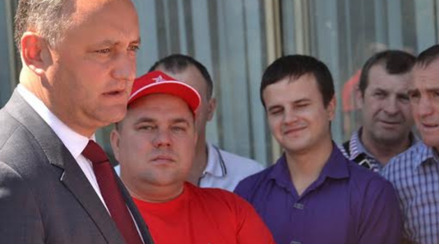 Игорь Додон встретится в Санкт-Петербурге с представителями молдавской диаспоры