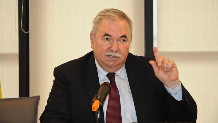 Виорел Чиботару встал на защиту Киртоакэ: Нелегитимно отстранять его до окончательного приговора