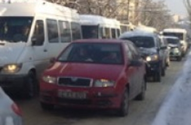 Почему мэр Кишинёва Дорин Киртоакэ    не     уважает  кишиневцев?