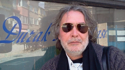 Россияне русских не бросают