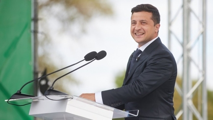 Зеленский назвал микробами и бактериями 