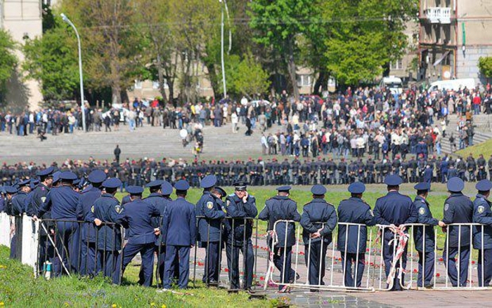 В Госдуме России призвали руководство Украины поставить львовских